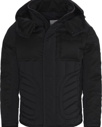Moncler Jackor SEK 13 350,-
